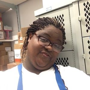 Meet your Posher, Shannon